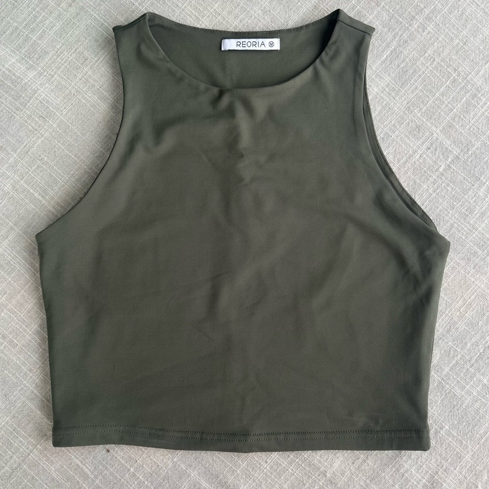 REORIA Olive Green High Neck Cropped Tank Top Size M
